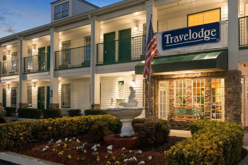 Baymont By Wyndham Ga Near Tanger Outlets Mall 2* Commerce