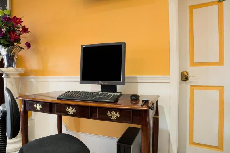 Motel Baymont By Wyndham Ga Near Tanger Outlets Mall Commerce
